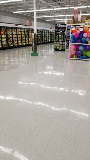 Shopping Mall «North End Shopping Center», reviews and photos, 1300 N Charlotte St, Pottstown, PA 19464, USA