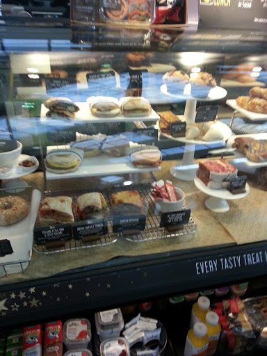 Shopping Mall «Miami International Mall», reviews and photos, 1455 NW 107th Ave, Doral, FL 33172, USA