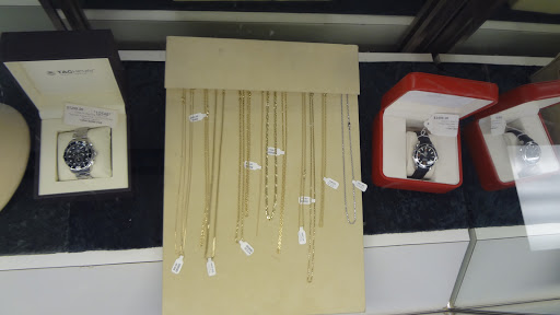 Pawn Shop «Mad Dog Pawn», reviews and photos, 3324 Manatee Ave W, Bradenton, FL 34205, USA