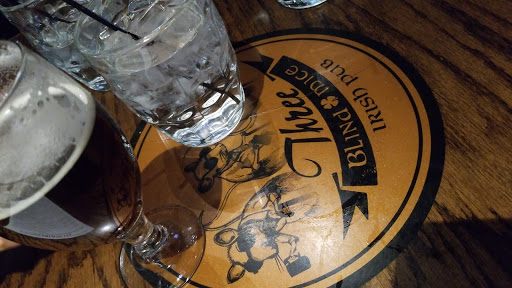 Food Producer «Three Blind Mice Irish Pub», reviews and photos, 101 N Main St, Mt Clemens, MI 48043, USA