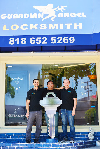 Locksmith «Guardian Angel Locksmith», reviews and photos, 13610 Ventura Blvd, Sherman Oaks, CA 91423, USA
