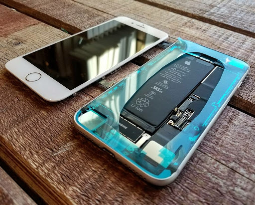 Cell Phone Store «iphone solutions», reviews and photos, 117 S Broadway, Lawrence, MA 01841, USA