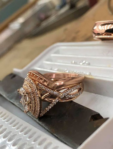 Jewelry Buyer «James Diamond National Jewelry Manufacturing Company», reviews and photos, 1418 Pocono Blvd, Mt Pocono, PA 18344, USA