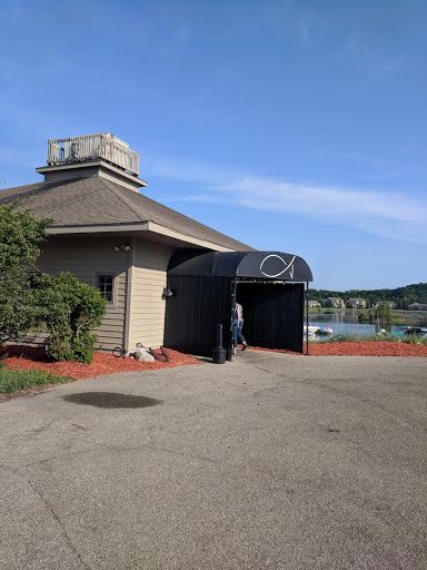 Seafood Restaurant «Dockers Restaurant», reviews and photos, 3505 Marina View Point, Muskegon, MI 49441, USA