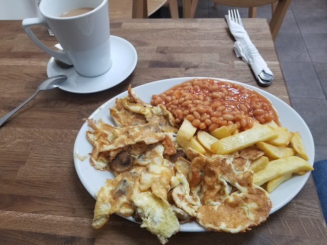 Reviews of Victoria Cafe in London - Coffee shop