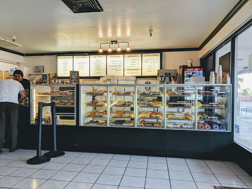 Donut Shop «The Local Donut», reviews and photos, 3213 N Hayden Rd, Scottsdale, AZ 85251, USA