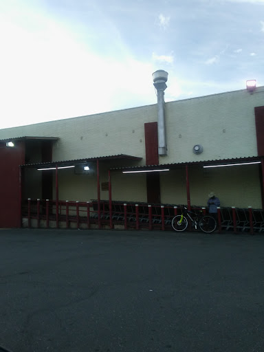 Grocery Store «Extra Supermarket», reviews and photos, 719 Irvington Ave, Maplewood, NJ 07040, USA