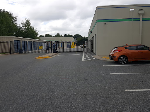 Storage Facility «Extra Space Storage», reviews and photos, 3939 W Market St, Greensboro, NC 27407, USA