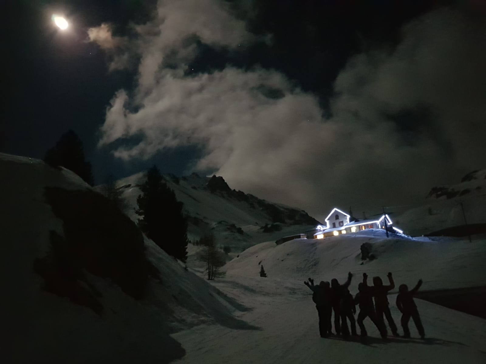 Photo n° 5 de l'avis de Emi. fait le 21/01/2019 à 08:02