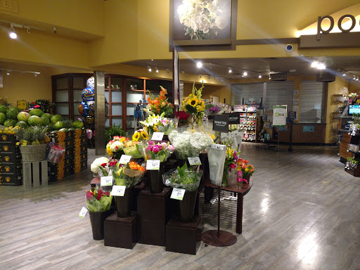 Grocery Store «Safeway», reviews and photos, 600 W Franklin St, Shelton, WA 98584, USA