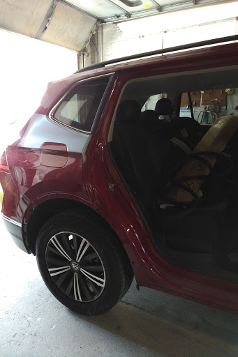 Auto Body Shop «Venusti Auto Body», reviews and photos, 1 Ward Ln, Mahwah, NJ 07430, USA