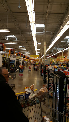 Grocery Store «Food 4 Less», reviews and photos, 2501 W North Ave, Melrose Park, IL 60160, USA