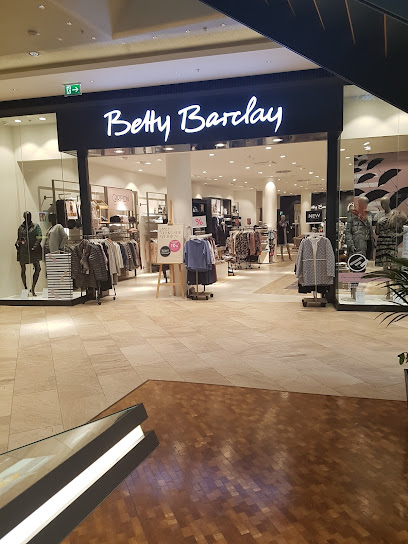 Betty Barclay Store