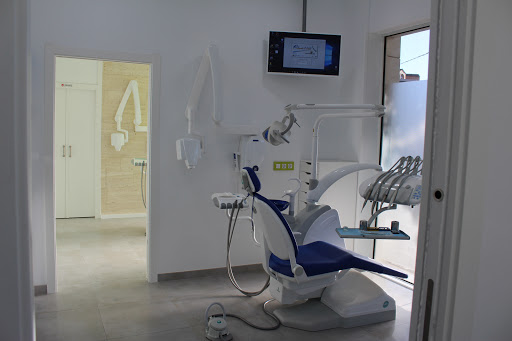 DENTALMC clinica dental ODONTO-AZUQUECA en Azuqueca de Henares, Guadalajara