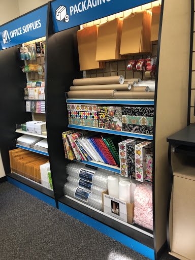 Shipping and Mailing Service «The UPS Store», reviews and photos, 25422 Trabuco Rd #105, Lake Forest, CA 92630, USA