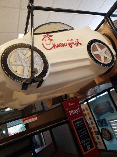 Fast Food Restaurant «Chick-fil-A», reviews and photos, 357 E 12300 S, Draper, UT 84020, USA