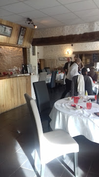 Atmosphère du Restaurant Auberge de la fontaine à Chaniers - n°6