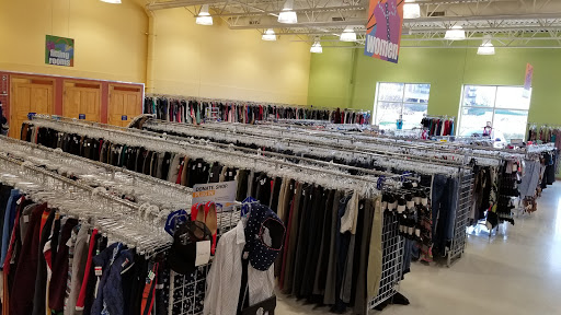 Thrift Store «Goodwill - St. Louis Park», reviews and photos