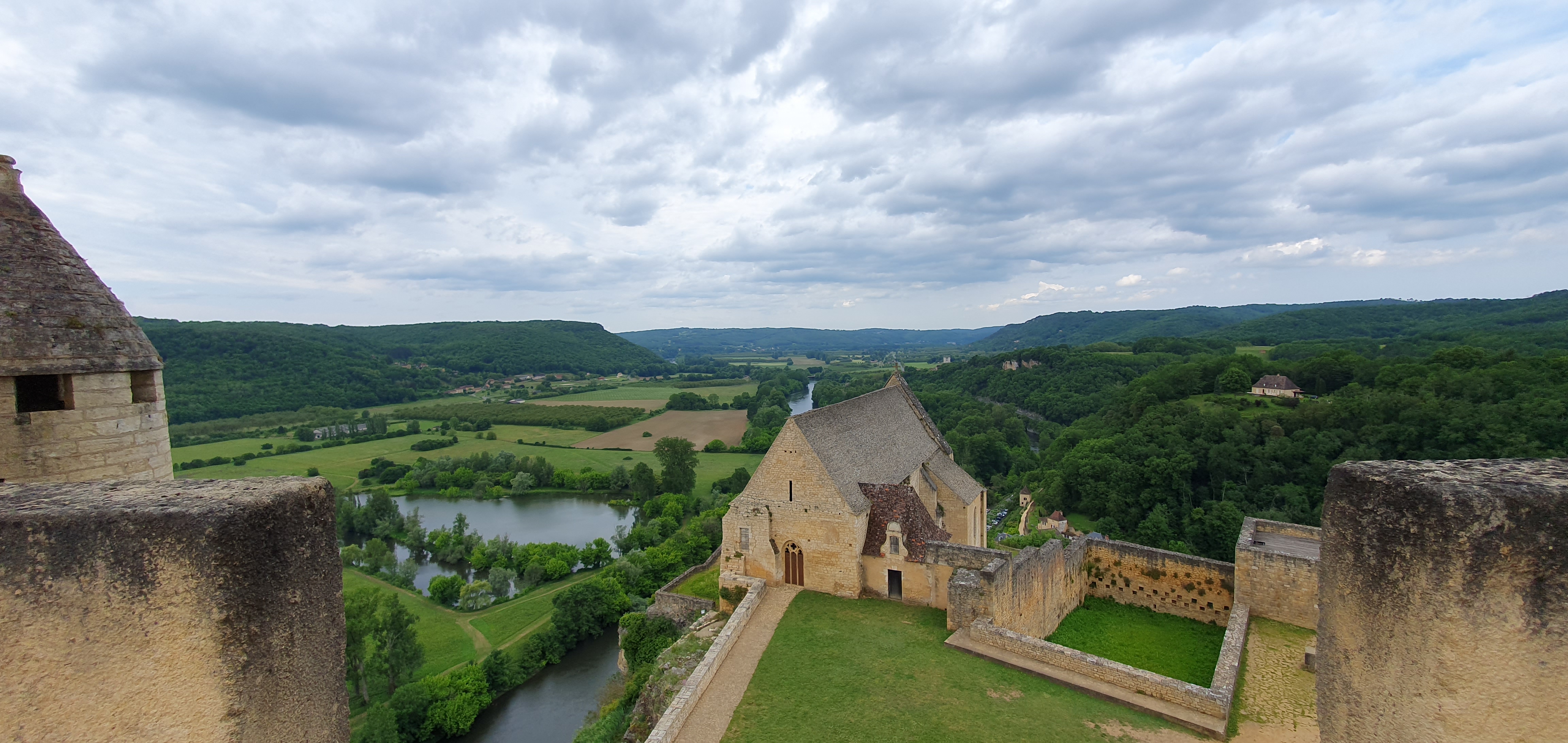 Photo n° 5 de l'avis de Henk. fait le 10/06/2023 à 22:43
