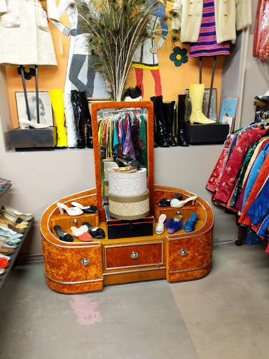 Used Clothing Store «Decades Vintage Clothing», reviews and photos, 627 S State St, Salt Lake City, UT 84111, USA