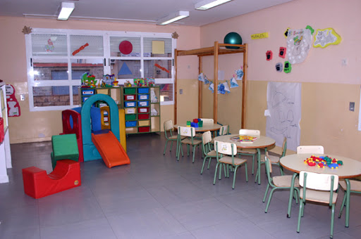 Escuela Infantil En Valencia La Senyera