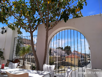 Hotel Restaurante Azabache Av. Andalucia, 1, 04660 Arboleas, Almería, España