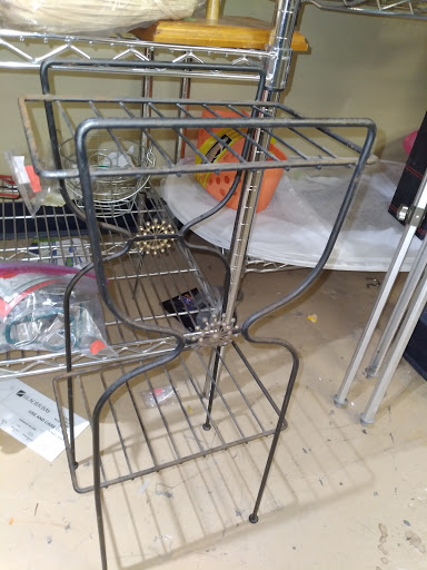 Thrift Store «The Goodwill Store», reviews and photos, 230 Elm St, Somerville, MA 02144, USA