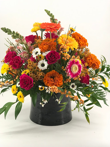 Florist «Flowers by Sue, inc», reviews and photos, 72 Arrow Rd, Hilton Head Island, SC 29938, USA