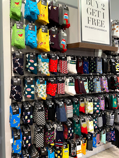 Clothing Store «H&M», reviews and photos, 701 Lynnhaven Pkwy # 1212, Virginia Beach, VA 23452, USA