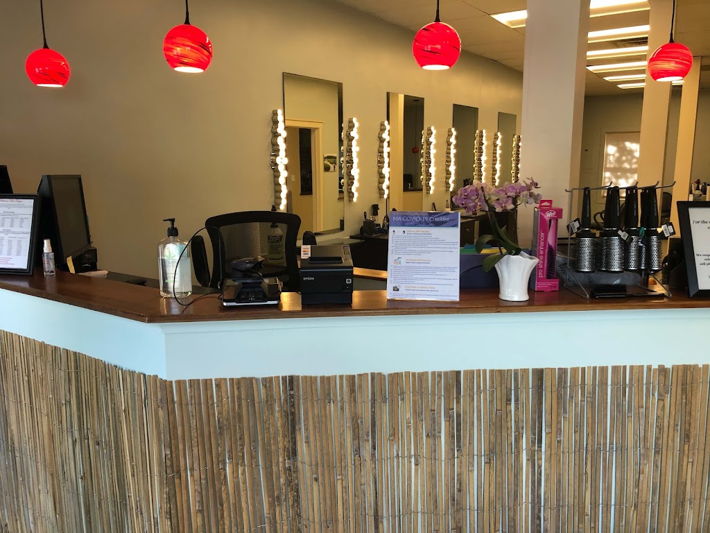 Ambiance Hair Design 01966