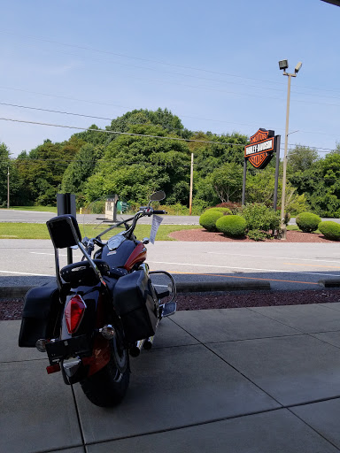 Harley-Davidson Dealer «Iron Valley Harley-Davidson», reviews and photos, 3091 Lebanon Rd, Manheim, PA 17545, USA