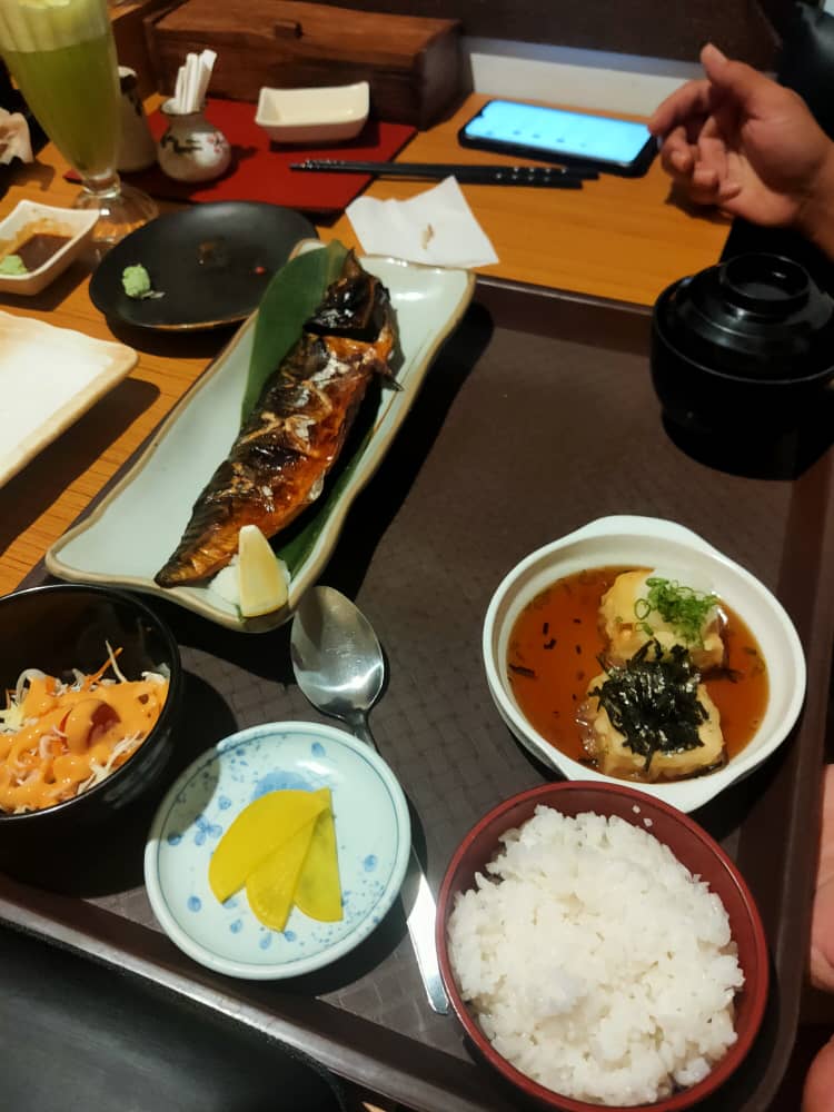 Hoya Japanese Restaurant