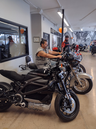 Motorcycle Dealer «Mile High Harley-Davidson of Parker», reviews and photos, 6280 E Pine Ln, Parker, CO 80138, USA