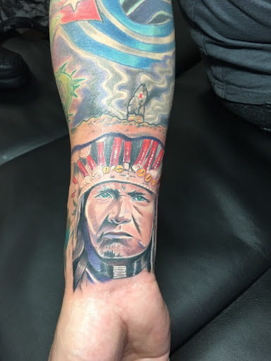 Tattoo Shop «ForeverTat2», reviews and photos, 2962 Pleasant Hill Rd, Kissimmee, FL 34746, USA