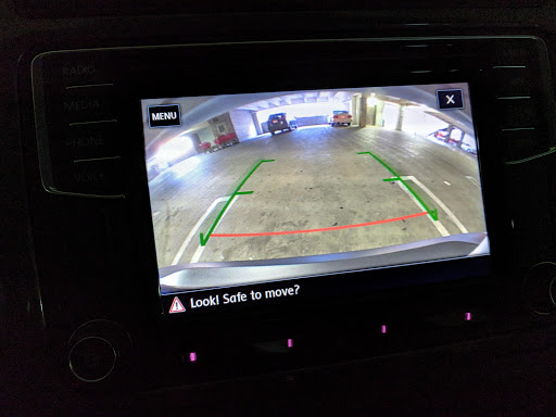 Volkswagen Dealer «Neftin Westlake Volkswagen», reviews and photos, 3550 Auto Mall Dr, Thousand Oaks, CA 91362, USA