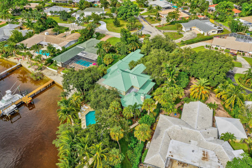 Roofman Inc in Riviera Beach, Florida