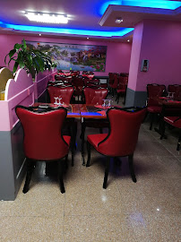 Atmosphère du Restaurant de type buffet Restaurant du Bonheur à Maisons-Laffitte - n°8