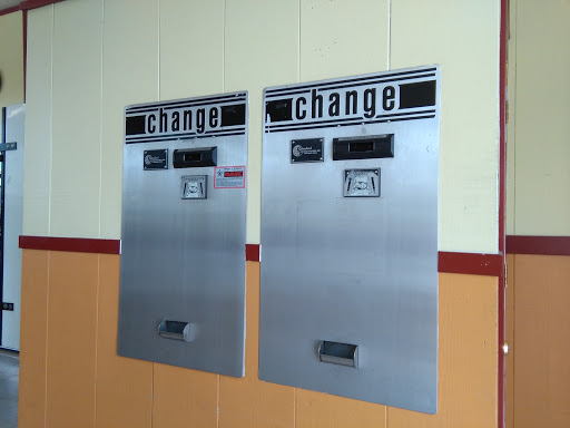 Laundromat «Washboard», reviews and photos, 225 Clark Ave, Yuba City, CA 95991, USA