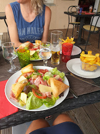 Plats et boissons du Restaurant français La Guinguette du port à Vésines - n°10