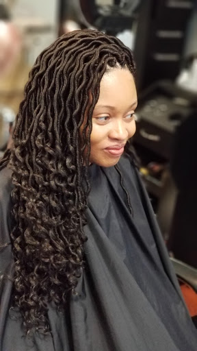 Hair Salon «Hair Etc By Vee», reviews and photos, 464 State St #3, Rochester, NY 14608, USA