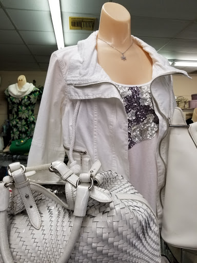 Boutique «Play It Again Consignment Boutique», reviews and photos, 2939 US-1, Fort Pierce, FL 34982, USA