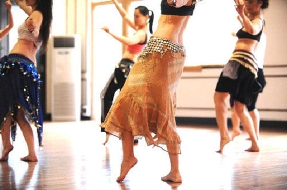 Beoordelingen van Buikdanseres Azhara in Aalst - Dansschool