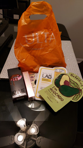 Hair Salon «Ulta Beauty», reviews and photos, 11850 Pines Blvd, Pembroke Pines, FL 33025, USA