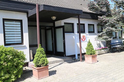 Tierarztpraxis Dr. Tapalaga unter Pforzheim, 