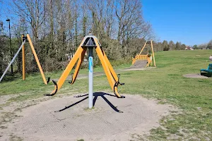 Peartree Grn, Playground image