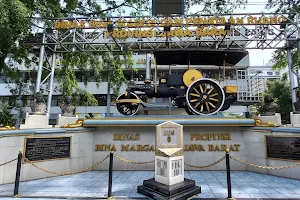 The Centre Of Bandung 0 Km Monument image