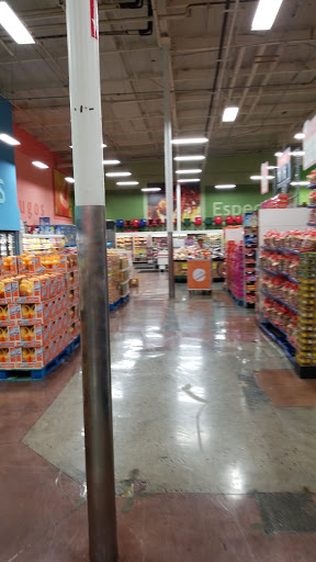 Grocery Store «El Super», reviews and photos, 315 San Fernando Mission Blvd, San Fernando, CA 91340, USA