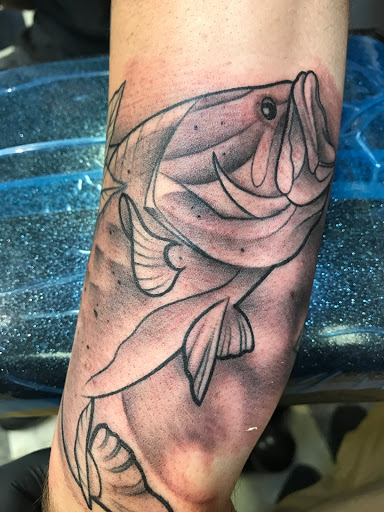 Explore women's collarbone tattoo ideas, creative tattoo ideas in Albany, available at Make Your Mark Tattoo