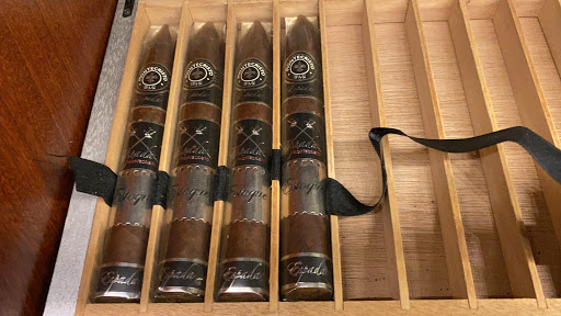 Cigar Shop «Mancave Cigar Lounge», reviews and photos, 2920 E Commercial Blvd, Fort Lauderdale, FL 33308, USA