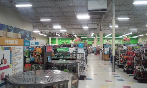 Pet Supply Store «Petco Animal Supplies», reviews and photos, 401 Sunrise Hwy, Patchogue, NY 11772, USA